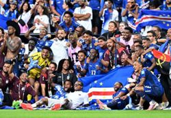 Soccer-Cape Verde's World Cup magic has Italy great Materazzi spellbound