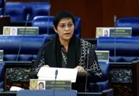 Govt plans to overhaul Contracts Act, Azalina tells Dewan Rakyat