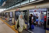 LRT3 eases mobility for UiTM Shah Alam students, supports access to campus and Klang Valley connectivity, says Zambry
