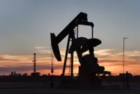 Oil prices expected to moderate further