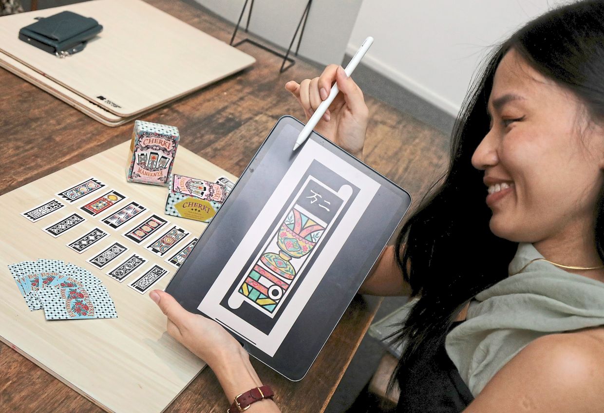 Digital tools were used to introduce colours, patterns and motifs to the cards.