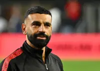 Soccer-Salah fitness race in focus for Egypt ahead of Australia clash