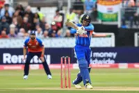 Cricket-England-India T20 abandoned because of rain