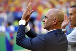 Soccer-Portugal will approach knockouts like a 'second World Cup', says Martinez