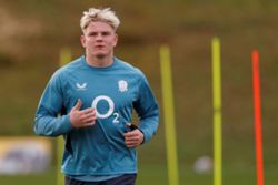 Rugby-Pollock on the bench as England name team to face Springboks