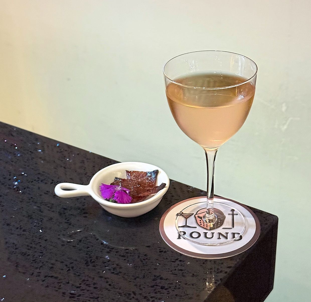 Round's Sir Agravian incorporates bak kwa at into the drink, and also come with a bit of the meat on the side.