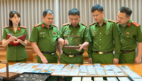 Vietnam police prosecute 22 suspects in transnational diamond-smuggling ring, seize 1,100 diamonds