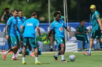 Soccer-Brazil face Haaland and Norway hoodoo in World Cup last 16