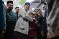 Azam’s NFCC role independent of MACC position, says Anwar