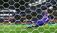 Soccer-Penalties taken 'in the zone' put Egypt in World Cup round of 16