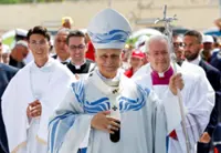Pope Leo urges US to welcome immigrants in July 4 appeal from Lampedusa