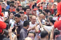 Johor polls: Anwar wants to be remembered as a PM loved by all