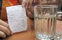 Make free drinking water mandatory in eateries