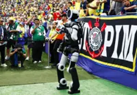 Soccer-Atlas, the humanoid robot, delivers match ball at World Cup