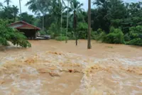 Tropical Storm Maysak hits Laos as govt warns of continued heavy rain and flooding