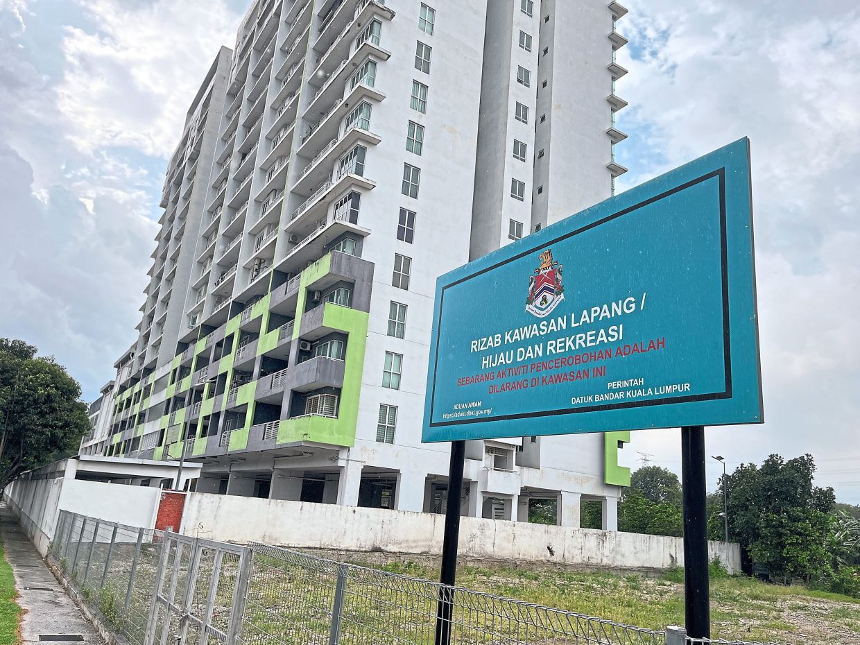 This green space, which previously had a restaurant business, has been reclaimed by DBKL. — SHALINI RAVINDRAN/The Star