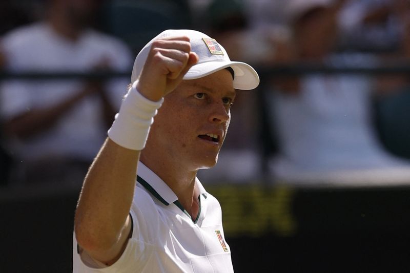 Tennis-Sinner extinguishes Struff's Wimbledon dream to reach semi-finals