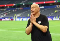 Soccer-Egypt's Hassan enjoying positive spotlight after journeyman coaching career