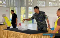 Johor polls: Clear skies mark start of early voting
