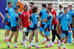 Soccer-Spain unchanged, Joao Felix starts for Portugal in World Cup last 16