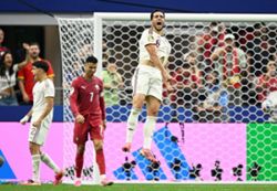 Soccer-Last-gasp Merino strike gives Spain 1-0 win over Portugal in World Cup last 16