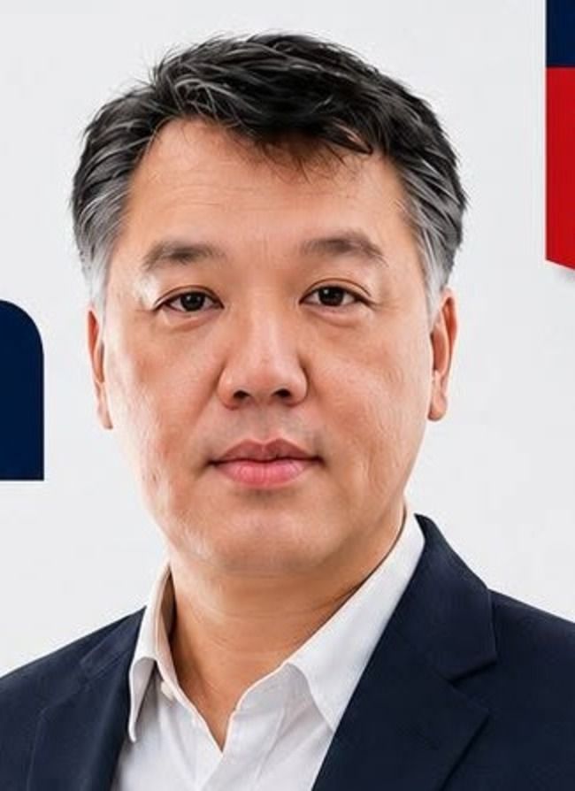 Businessman Lim Hun Peaw, 53, is contesting Johor Jaya as an independent candidate in the 16th Johor state election. (Photo from Lim Hun Peaw Facebook page)