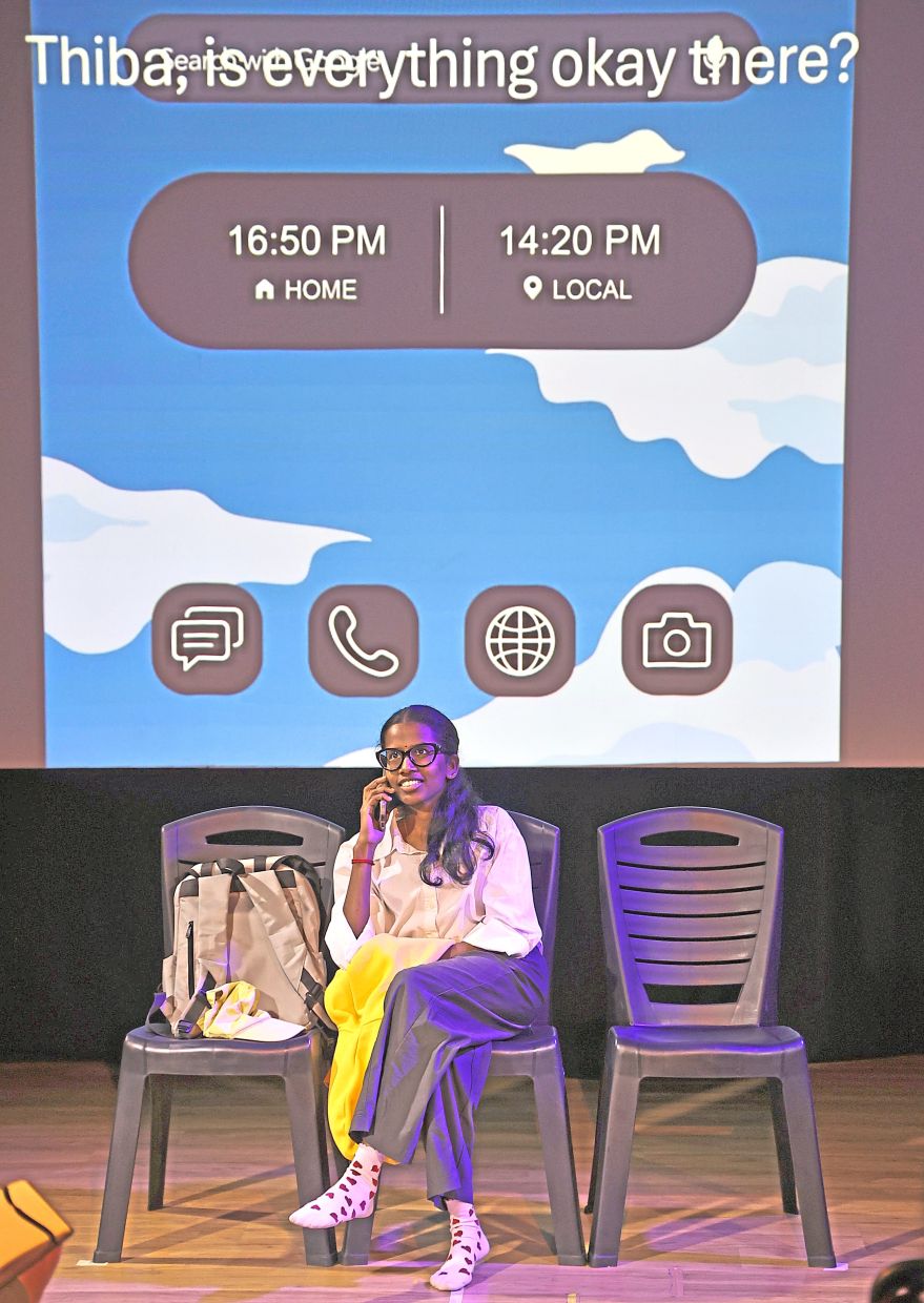Performed in Tamil with English surtitles, ‘Balik’ is based on Santhiagu’s real-life experience, which sparked questions of identity and belonging. Photo: The Star/Azman Ghani