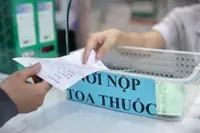 HCM City fines pharmacies for selling prescription drugs without doctors’ orders amid resistance concerns