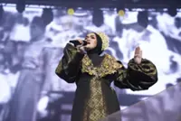 Veteran diva Aishah delivers an unforgettable performance at her concert celebrating four decades of musical legacy