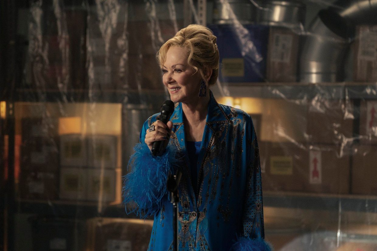 Jean Smart in Hacks.