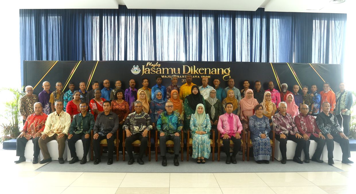 Ipoh City Council pays tribute to 71 retirees at annual appreciation event