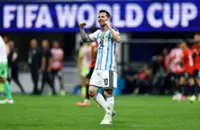 Soccer-Argentina survive another scare, finding strength in adversity