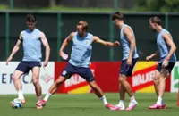 Soccer-England's Rice, Guehi and James train separately as England prepare for Norway