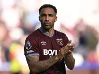 Soccer-Brentford sign striker Callum Wilson on free transfer after West Ham exit