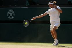 Tennis-Freed from demons, Zverev eyes rare Roland Garros-Wimbledon double