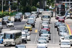 Cost of driving in Singapore soars as ownership certificates reach nearly US$100,000