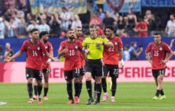 Soccer-FIFA refereeing chief rejects claims of bias in Argentina's win over Egypt