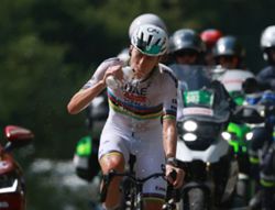 Cycling-Pogacar aces Tourmalet test to reclaim Tour de France lead