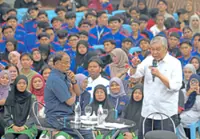 Zahid: Young voters should make informed choices