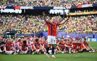 Soccer-Haaland mania sweeps the World Cup as Norway rows behind its Viking hero