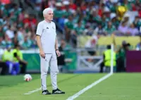 Soccer-Coach Broos confirms he is leaving South Africa job