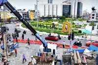 60 evacuated in Bangkok after water seepage causes sinkhole in subway work site