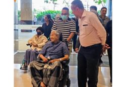 Anwar extends 101st birthday greetings to Dr M
