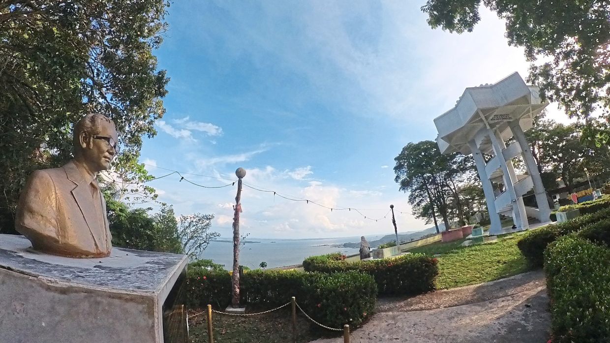A bust of the late Chong sits at Trig Hill, a recreational spot with a vantage point over Sandakan town.