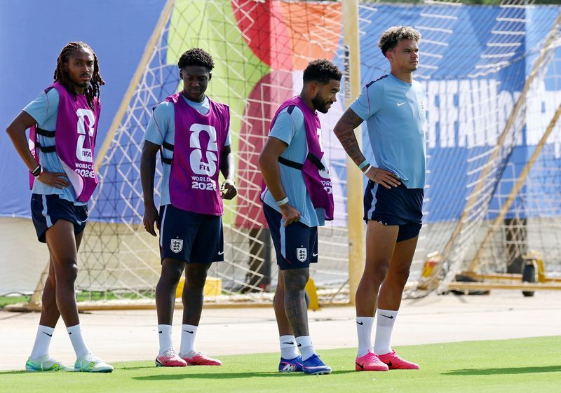 Soccer-England get fitness boost ahead of World Cup quarter-final v Norway