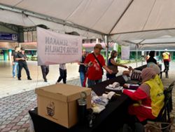 Johor polls: All 1,076 polling centres open doors at 8am