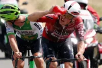 Cycling-Heatwave forces Tour de France organisers to shorten stage nine