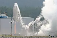Reusable rocket passes first test