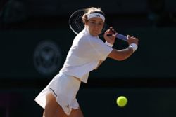 Tennis-Muchova vows to keep chasing maiden major after Wimbledon heartbreak