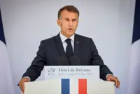 Macron calls go-it-alone defence strategies in Europe an 'absurdity'